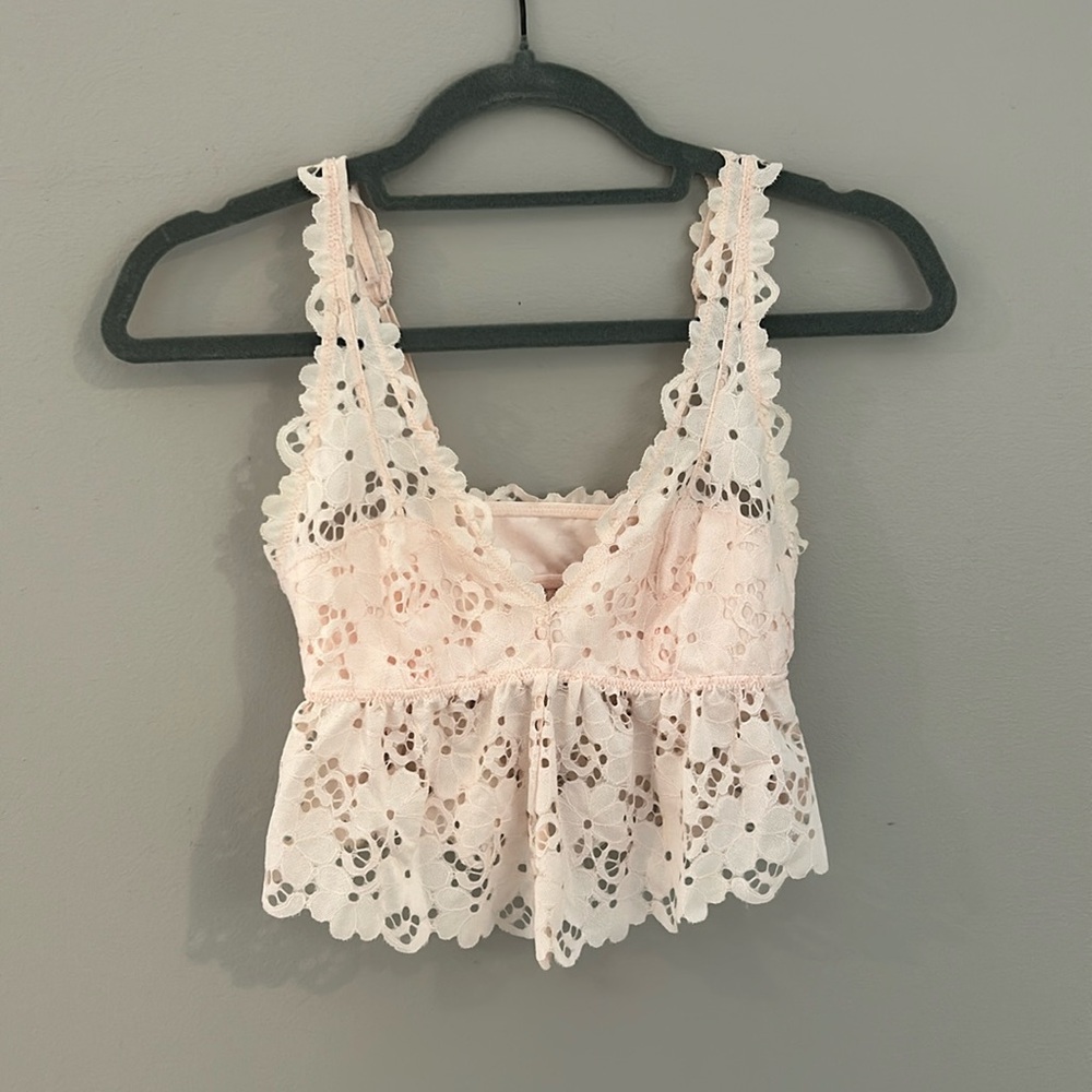 Aerie bralette style top